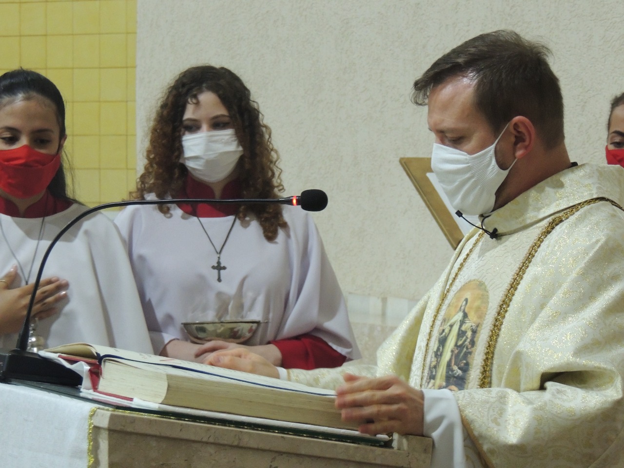 Padre Márcio Celebra 14 Anos De Ordenação Sacerdotal Paróquia Santa